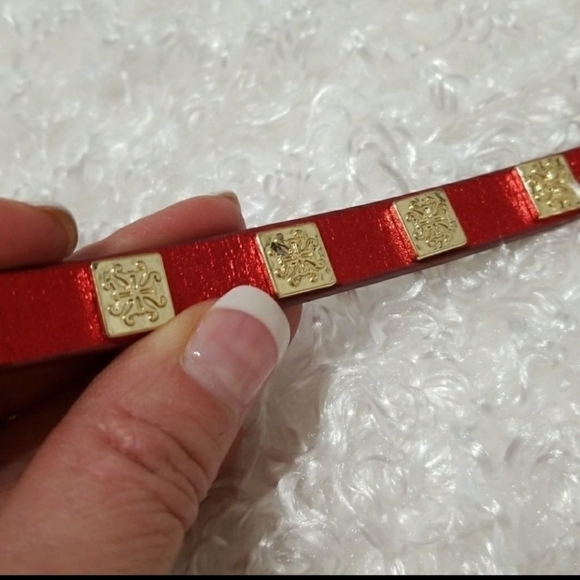 Rustic Cuff Red Metallic Wrap Cuff Vinrage Gold Hardware Megan - Picture 5 of 6